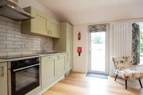 Beautiful Cottage nr Perranporth Private Parking - Image 3