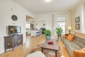Tasteful Gardiner Triplex Near Downtown Augusta! - Image 2