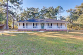 Tranquil Coden Retreat: 10 Mi to Dauphin Island! - Image 2