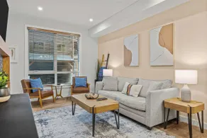 Stylishly Renovated Spring Creek Retreat - Image 4