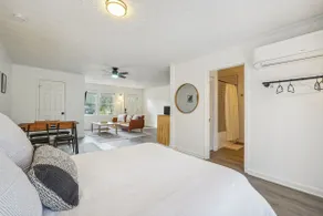 Cozy Kennesaw Apartment Close to KSU with EV Plug In - Image 2