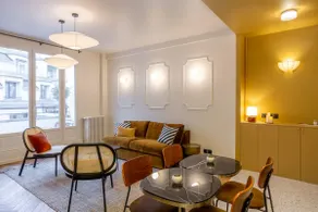 Eiffel view AC. Feydeau Terrace Habitat Parisien - Image 3