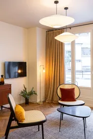 Eiffel view AC. Feydeau Terrace Habitat Parisien - Image 4