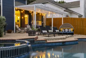 ~Stunning Designer Home~ Jacuzzi & Fire Pit - Image 3