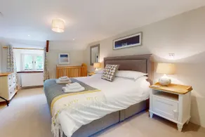 Medio Stolford Cottage, tiene capacidad para 9 personas en zonas rurales de Somerset - Image 5