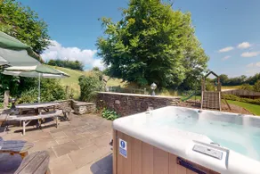 Medio Stolford Cottage, tiene capacidad para 9 personas en zonas rurales de Somerset - Image 4