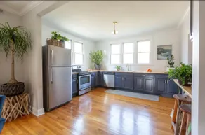 Spacious & Cozy 3br-3bath, Great Location - Image 3