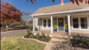 Spacious & Cozy 3br-3bath, Great Location - Image 5
