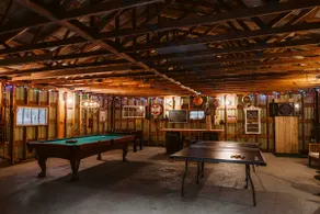 18 Acres of Summer Fun: Dock, Games Room, Pets - Image 5