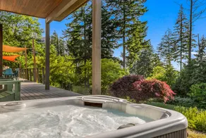 Design Meets Nature | Sauna, Restore, Sleeps 12 - Image 3