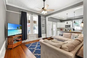 Charming Retreat- Downtown Carthage - Image 2