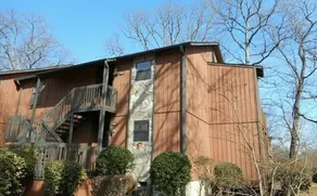 Charming Condo Near WFU and Hospitals, Full Kitchen, Strong WiFi, In-Unit Laundry - Image 4