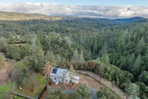 Bay Area Escape on 5 Acres: Pet Friendly, Views - Image 2