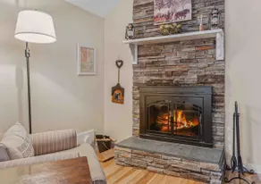 New Ski Mtn Condo, Walk to Ski Hill - Kingswood 6C - Image 2