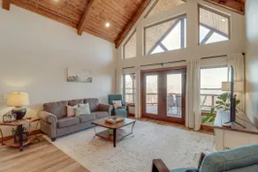 Spacious Harrison Vacation Rental w/ Deck & Views! - Image 3