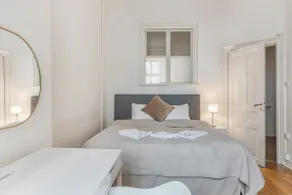 Apartment in central Stockholm - Image 4