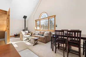 Sugarbush Seclusion in Vermont - Image 3