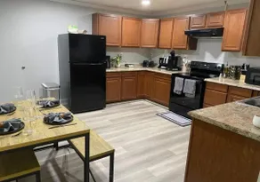 Asheboro 2BR • Mins to NC Zoo • Pet & Family Stay - Image 5
