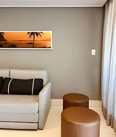 2-room seafront apartment with spectacular view - Image 3