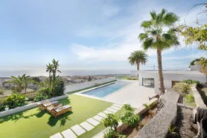 Alba House - Image 4