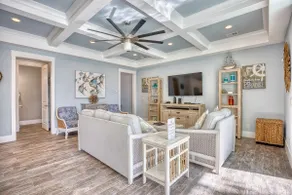 Hello Sunshine Luxury Beach Home in N.Beach Resort - Image 4