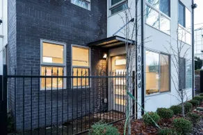 Brand New 3B2B Designer Home near SeaTac - Image 2