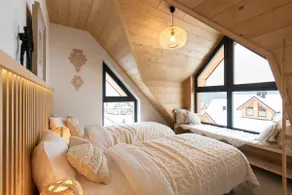 2. Stylchyn Park - Exclusive Apartment - Image 2