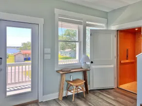 Otter Space is Dog Friendly with a Hot Tub & Elevator - Image 3