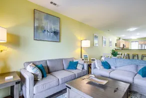 4 Mi to Ocean: Lewes Beach Condo w/ Screened Porch - Image 5