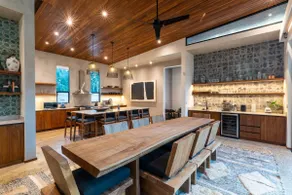 Walk to surf from this Designer's Home Villa - Image 4
