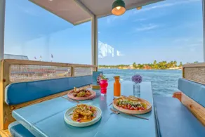 Island Charm | Snorkeling. Restaurant - Image 3