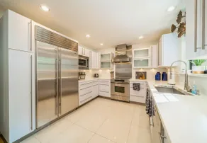Lakeside | Private Pool | Sleeps 18 | Dog-Friendly - Image 4