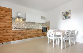 2 bedroom lovely apartment in Casalvelino - Image 2