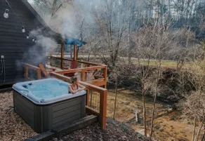 Hygge Hollow Cabin on Fightingtown Creek Hot Tub - Image 3