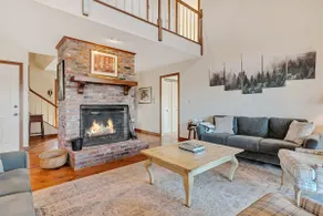 Mountain View Estate with Game Room & Valley Views - Image 2