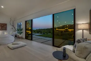 Cloud 9 - A Retreat for Bliss and Happiness - Image 2