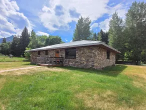 Legg Ranch House 2 bed 2 bath close to Yellowstone - Image 2