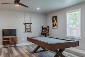 Golf Course Dream home with Poolside & Gameroom - Image 4