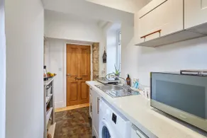 Host & Stay - Millers Coach House - Image 5