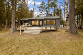 Wander Cottage | Lakefront | Outdoor Shower | Deck - Image 4