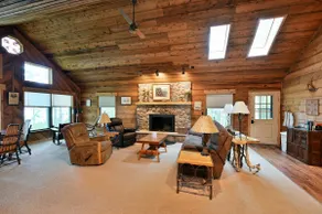 Cedar Lodge on Dells Lake - Image 5