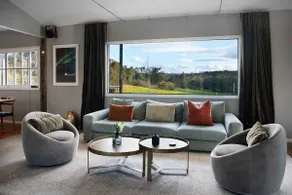 Welcome Paddock | Country Estate with Pool & Spa - Image 3