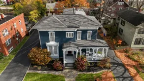 Luxurious Historic Victorian Warren OH Sleeps 10! - Image 3