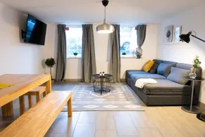Hamburg Altona - Three Bedrooms for up to 10 - Image 2