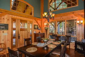 Luxury Riverfront w/ Privacy & Fireplace - Image 5