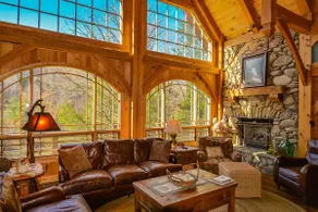 Luxury Riverfront w/ Privacy & Fireplace - Image 2