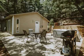 Little Blue Lake Front Cottage + Hot Tub - Image 3