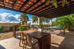 Villa „Aurora“ mit beheizbarem Pool, Meerblick, Privatpool und WLAN - Image 3