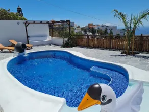 Casa vacanze \"Bernarda\" con piscina riscaldata, vista mare, piscina privata e Wi-Fi - Image 2