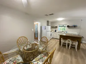 Mystic Oaks: 2 bed cottage getaway on 2 Acres - Image 5